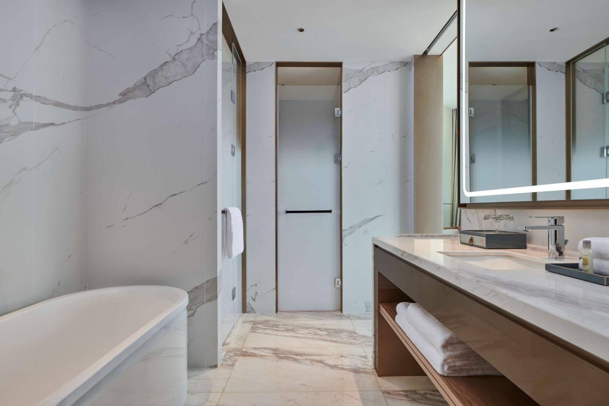 Hilton Changsha Riverside 외부 사진